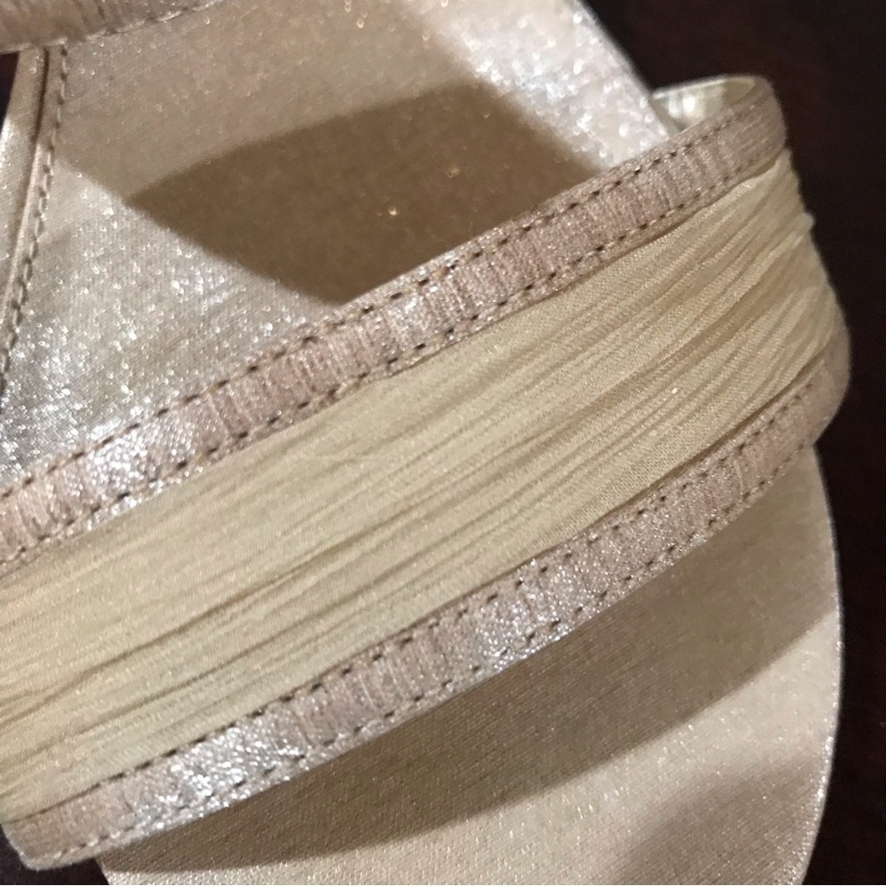 ▪️Champagne Elegant Open Toe Heels - Picture 13 of 13